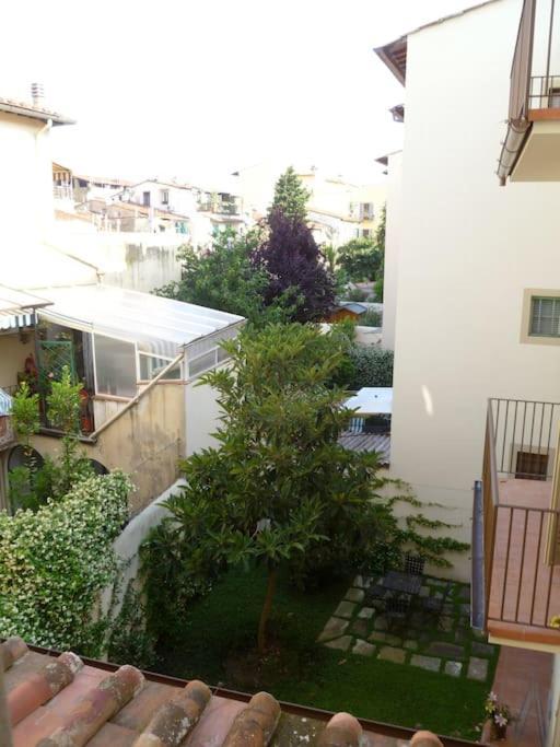 Romantic Apt In San Frediano Флоренція Екстер'єр фото