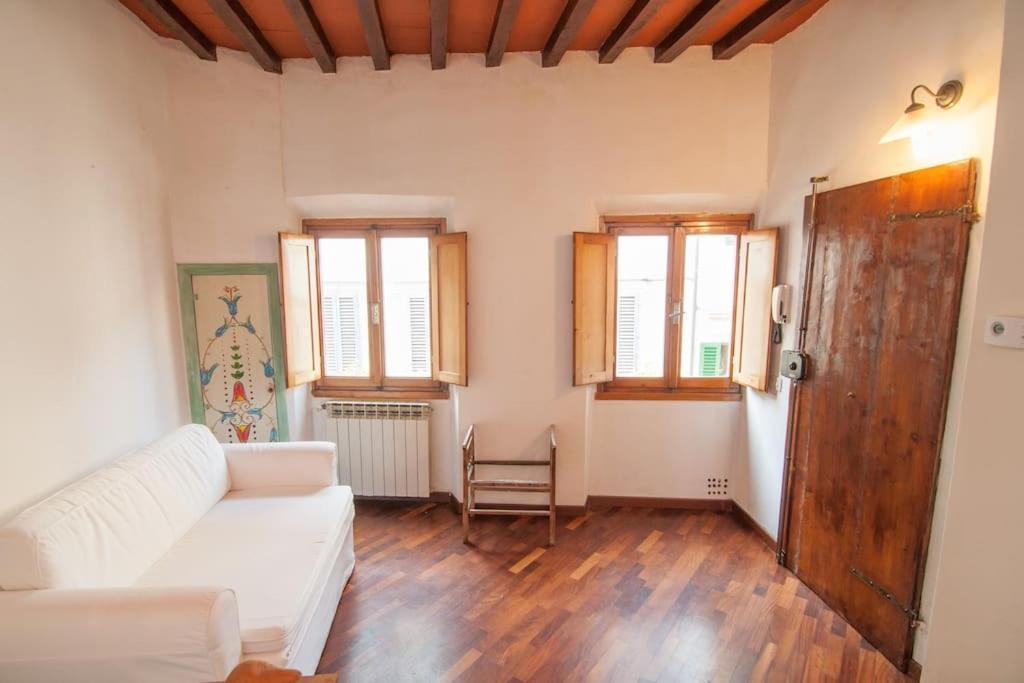 Romantic Apt In San Frediano Флоренція Екстер'єр фото
